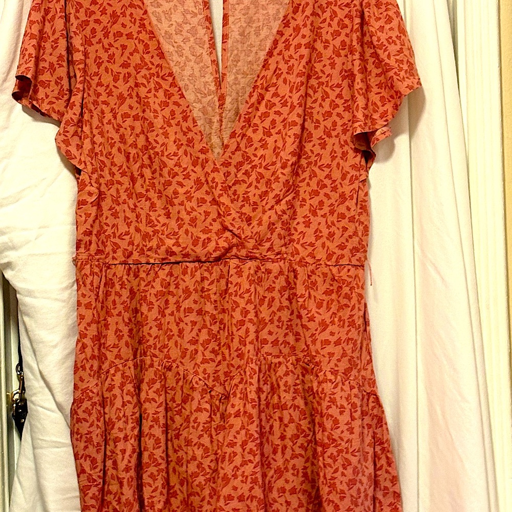 Trixxi Coral Backless Dress